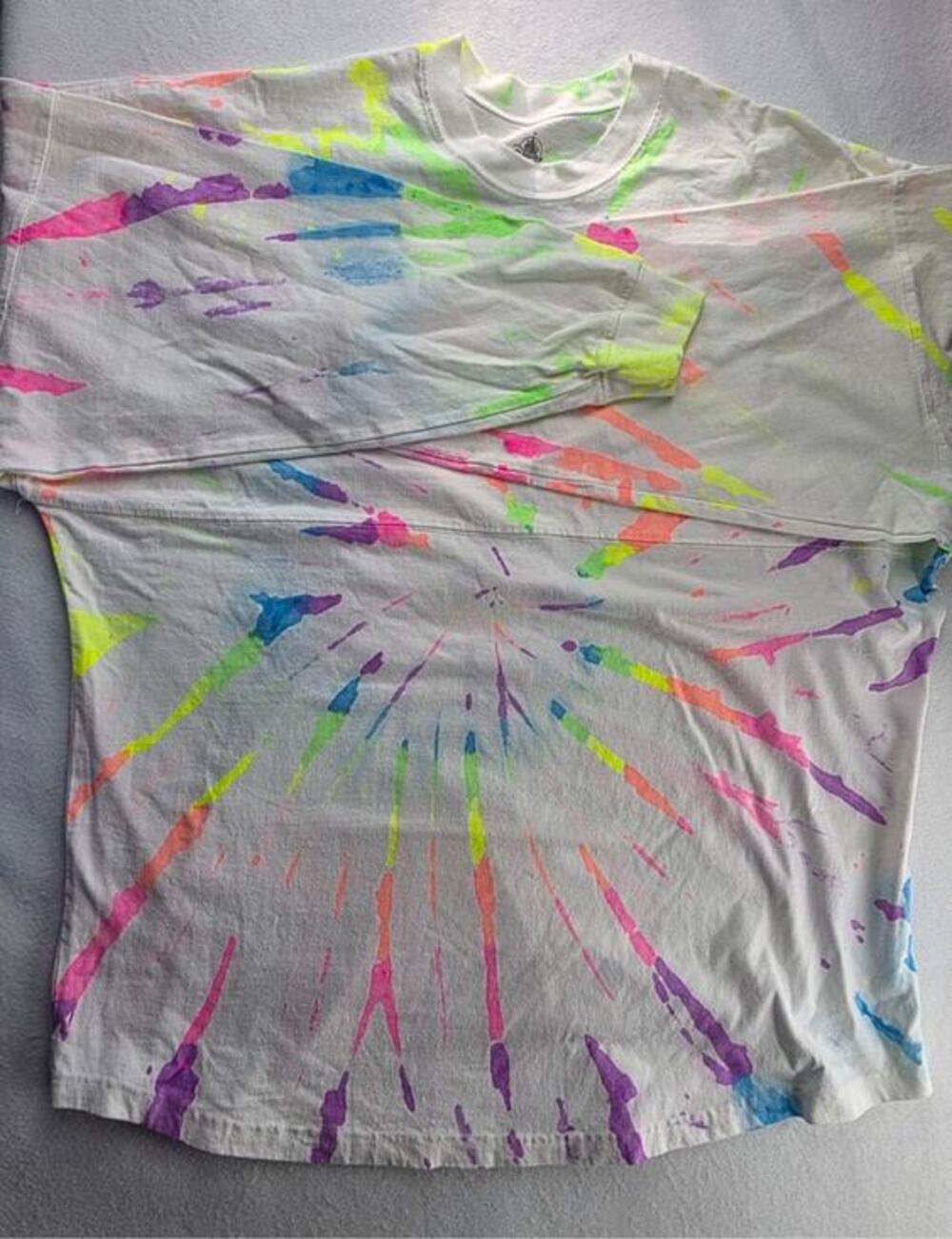 Disney Spirit Jersy Tye Dye Mickey Florida White Rainbow Size Large